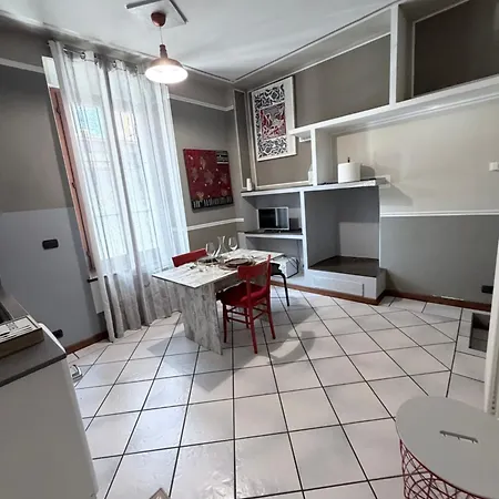 Rahat In Apartament Como